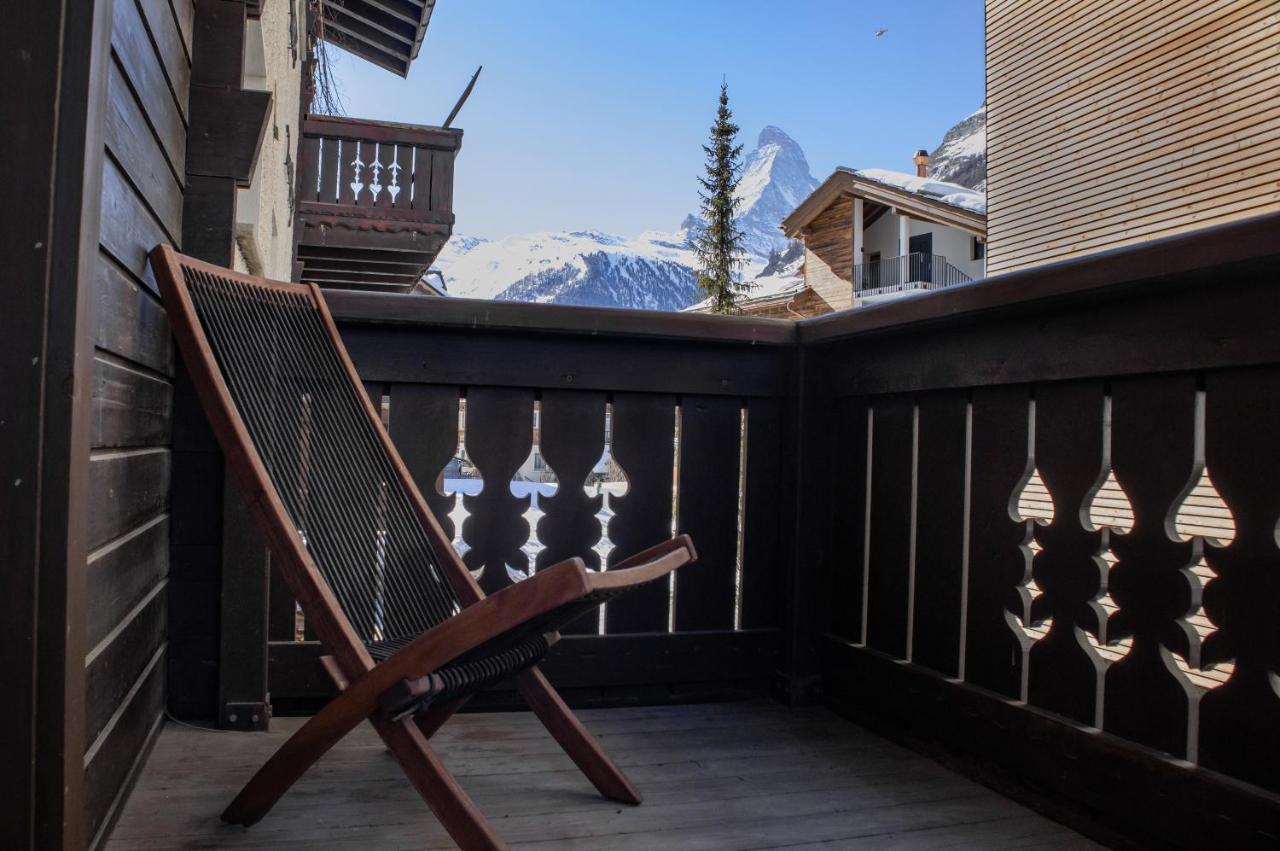 Village Apartment With Matterhorn View Церматт Екстер'єр фото