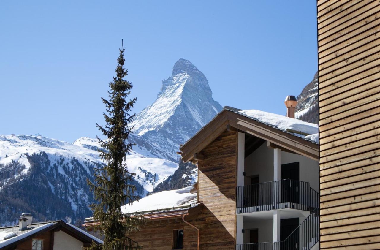 Village Apartment With Matterhorn View Церматт Екстер'єр фото